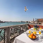Ca\' del Santo Canal View&Terrace